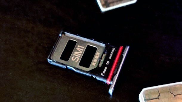 Supporto Dual SIM smartphone