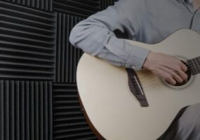 Come posizionare pannelli fonoassorbenti