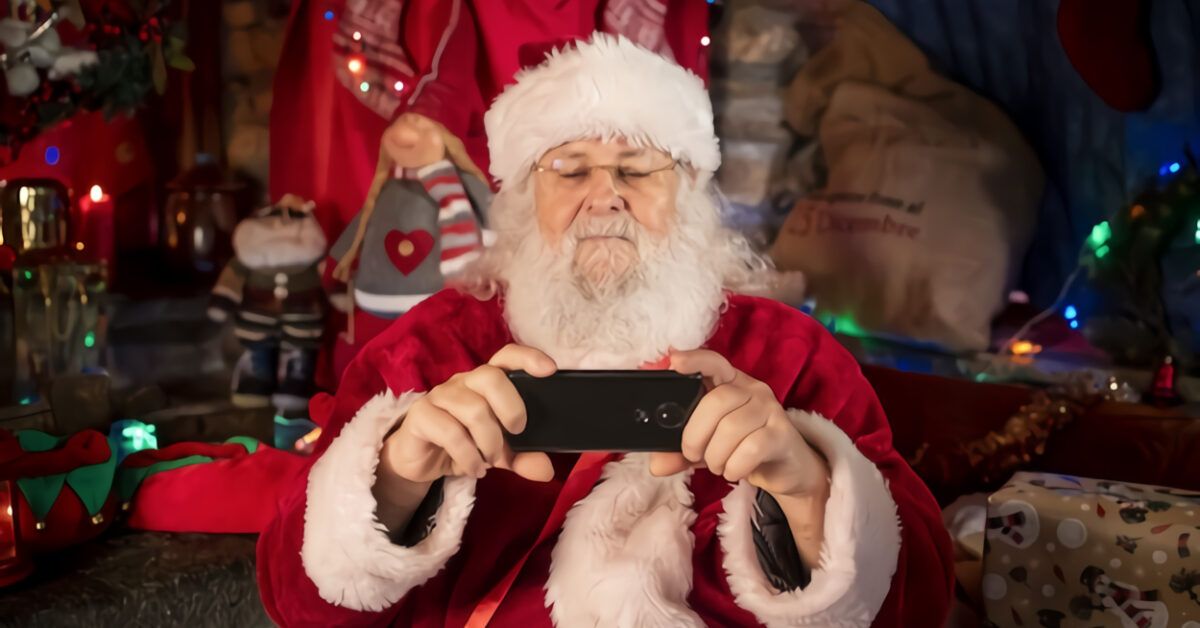 Come fare il video di Babbo Natale   | Salvatore Aranzulla
