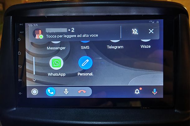 Come usare WhatsApp su Android Auto tramite comandi vocali