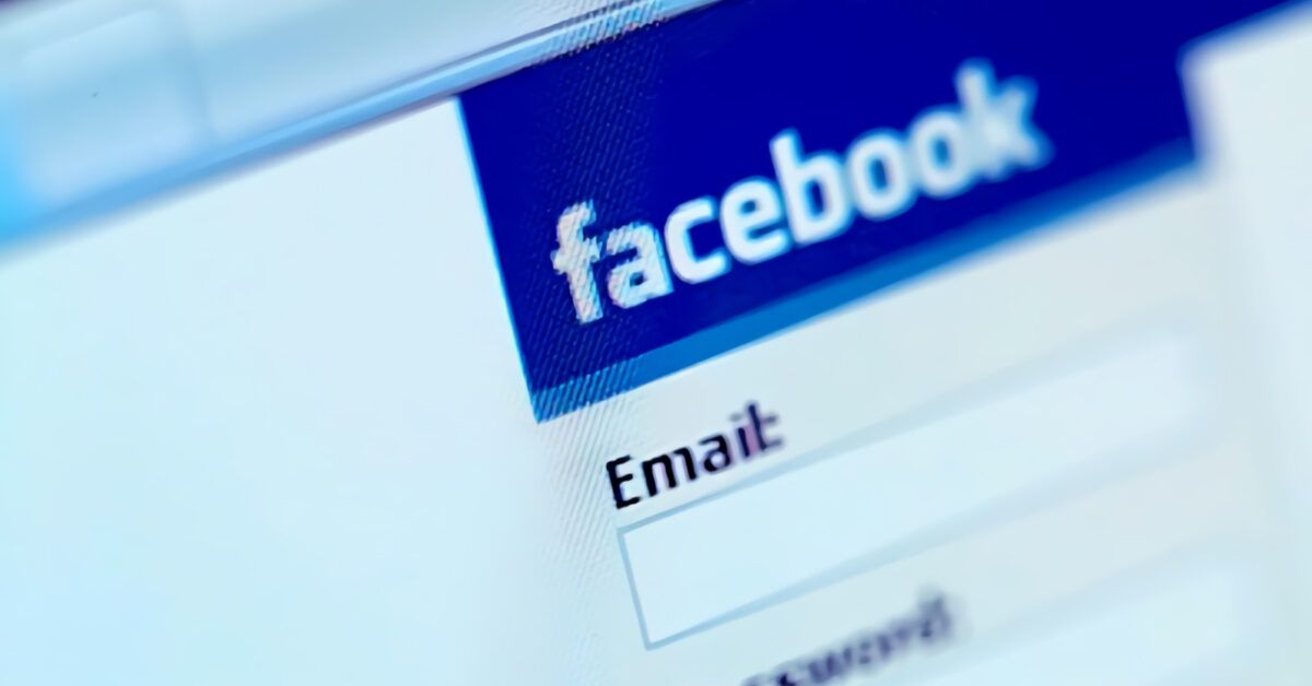 Come creare due profili su Facebook | Salvatore Aranzulla