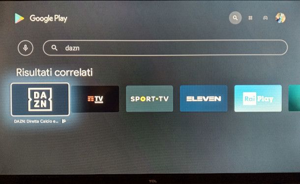 accesso al Google Play Store su TV TCL e ricerca app