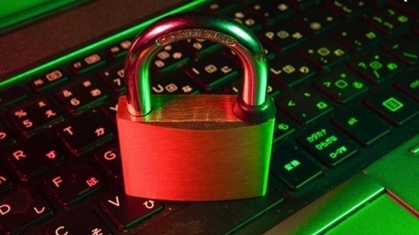 Cambio password e autenticazione in due fattori