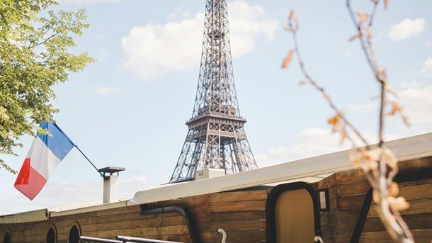 Come chiudere una email in francese