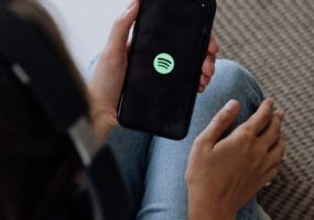 Come chiudere Spotify