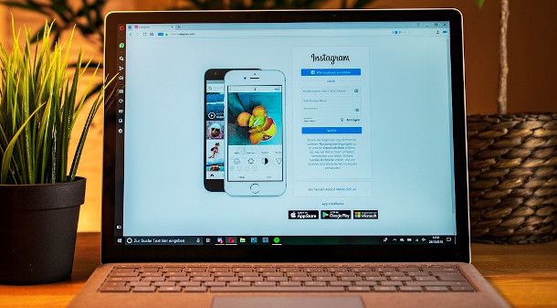 pc collegato al sito di Instagram