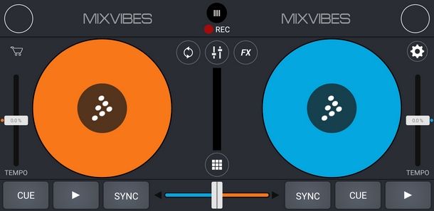 Mixare musica gratuitamente con CrossDJ