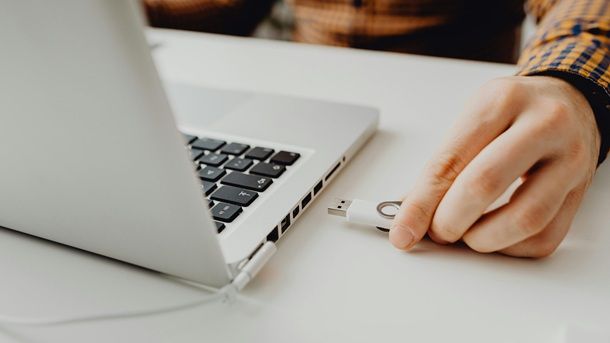 Programmi per formattare chiavetta USB protetta da scrittura