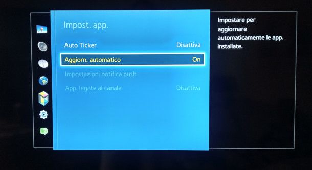 abilitare aggiornamenti automatici app Samsung TV