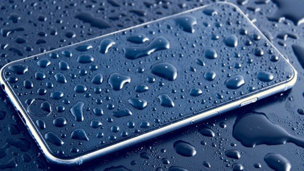 Recupero dati da cellulare caduto in acqua