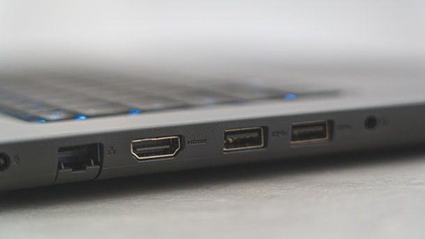 Come collegare il PC alla TV con cavo