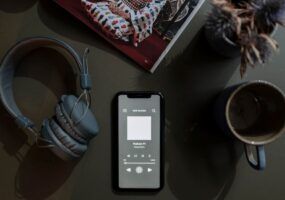 Come ascoltare podcast