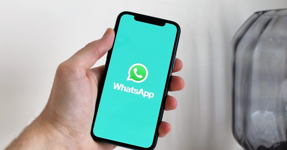 Perché risulto sempre online su WhatsApp? | Salvatore Aranzulla