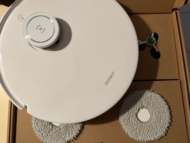 ECOVACS DEEBOT X1e OMNI