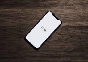 Come attivare eSIM su iPhone