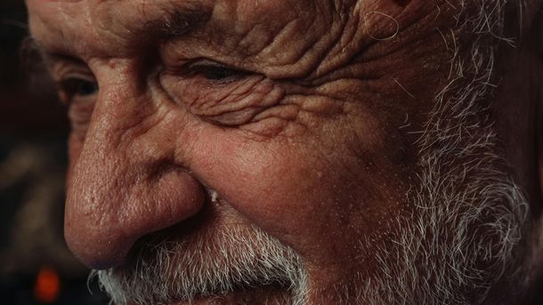 Informazioni preliminari volto invecchiato