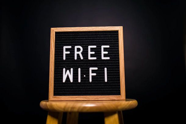 Evitare reti Wi-Fi pubbliche