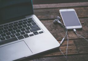 Come collegare cuffie con filo iPhone