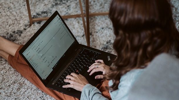 Controllo manuale dell'email notebook