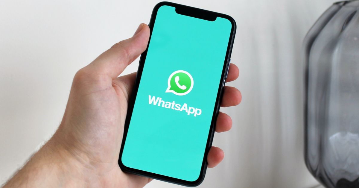 Come svuotare chat WhatsApp | Salvatore Aranzulla