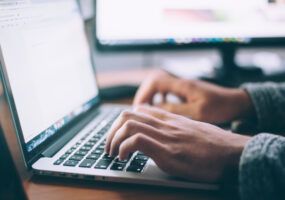 Siti per lavorare come traduttore online
