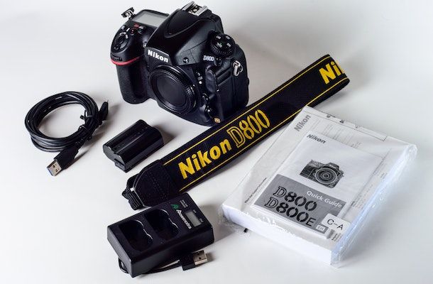 nikon