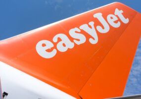 Come contattare easyJet al telefono