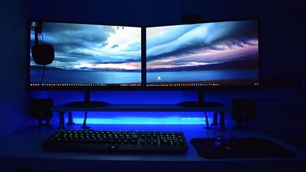 Come sdoppiare lo schermo del PC con cavo