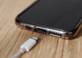 Come fare se il telefono non carica