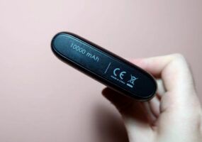 Come resettare un power bank