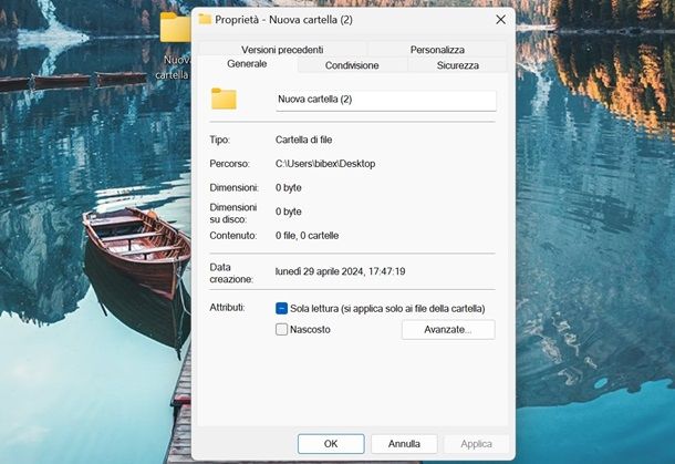 nascondere cartella windows