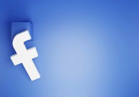 Come vedere chi condivide i tuoi post su Facebook
