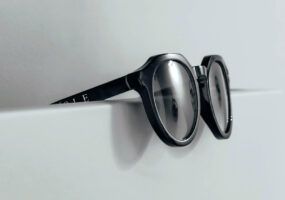 Come mettere a fuoco una scritta sfocata