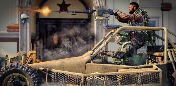 Come giocare a Warzone 4