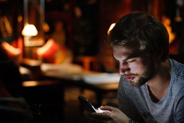 Come sbloccare la SIM del telefono