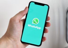 Come rispondere a un grazie su WhatsApp