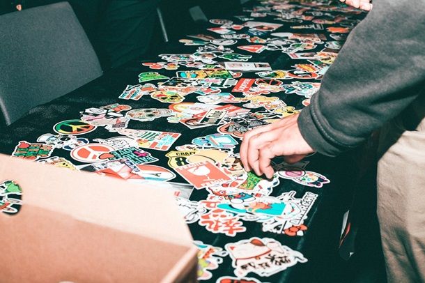 Come fare gli stickers fatti in casa