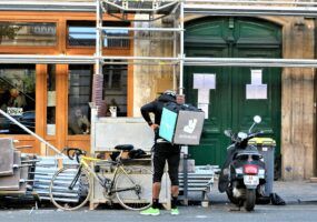 Lavorare con Deliveroo come secondo lavoro