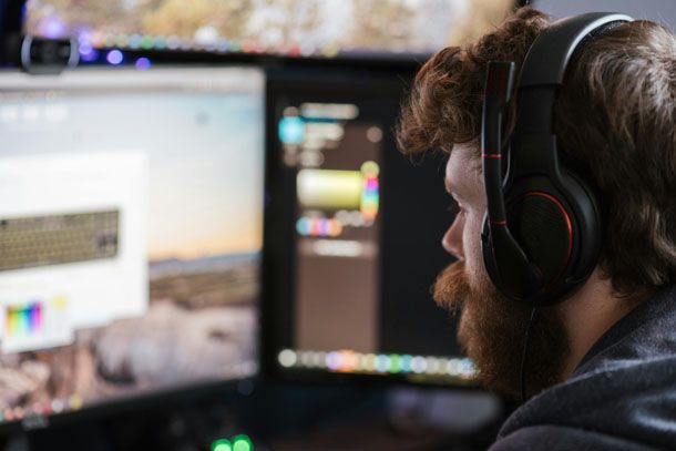 Monitor gaming