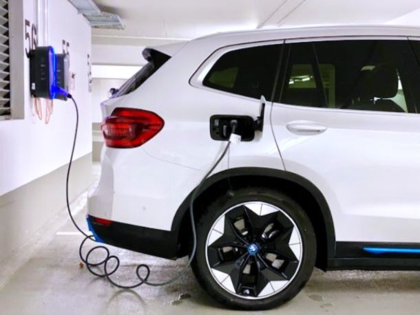 Ricarica auto elettrica a casa