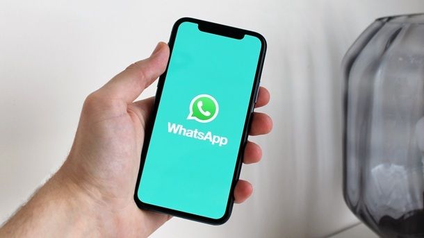 Come salvare chat WhatsApp generale