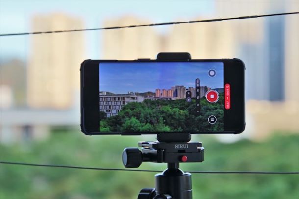 Fotocamera cellulare per video