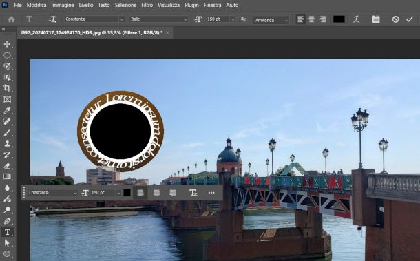 scrittura in cerchio su Photoshop