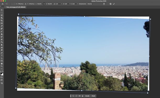 strumento di trasformazione Ruota su Photoshop