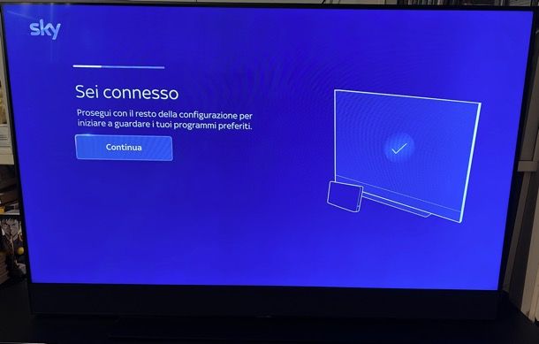 Connettersi a Sky Glass