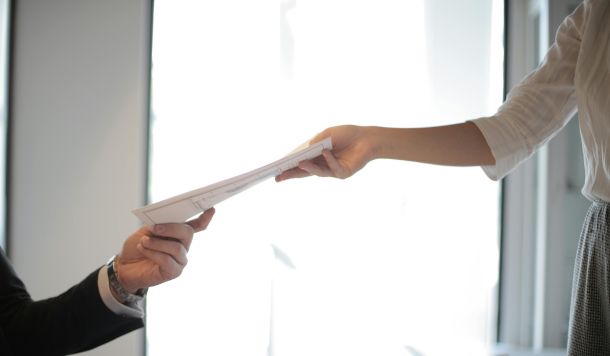 consegna documento cartaceo