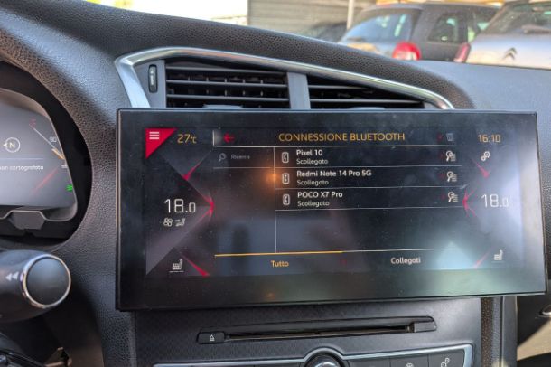 Come attivare Bluetooth in auto