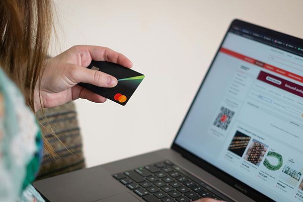 Evitare siti Web sospetti e link ingannevoli