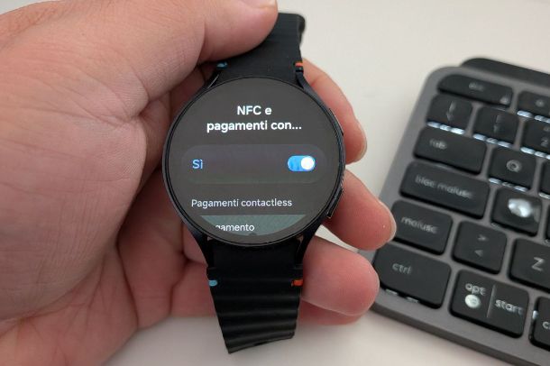 Come attivare NFC su smartwatch Samsung