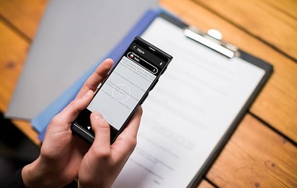 Traduttore con schermo